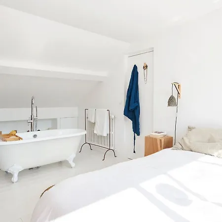 Maison Contemporaine Avec Jardin Pres De La Semesterbostad