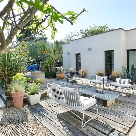 Maison Contemporaine Avec Jardin Pres De La * La Baule-Escoublac